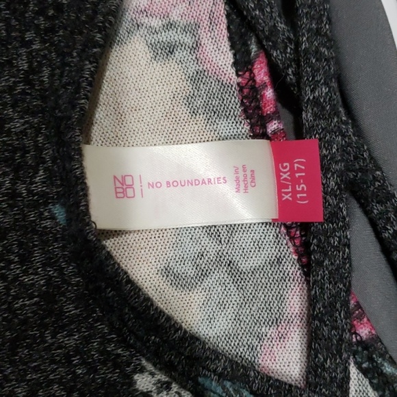 Dress - Picture 3 of 4